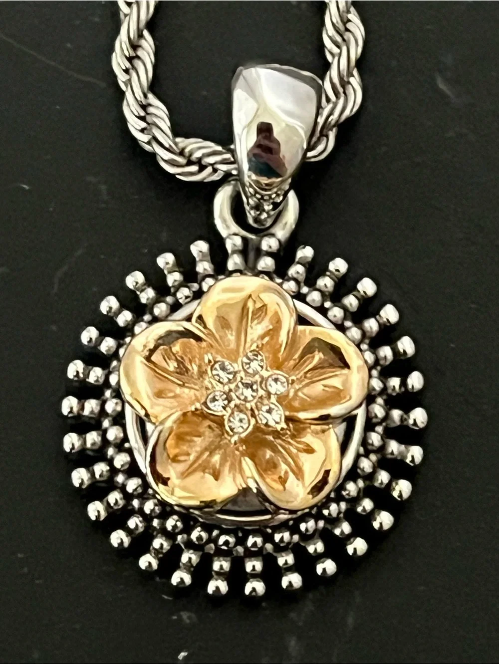 Magnolia and Vine Interchangeable Sunburst Snap Pendant Necklace - Silver